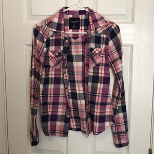 Plaid AEO shirt